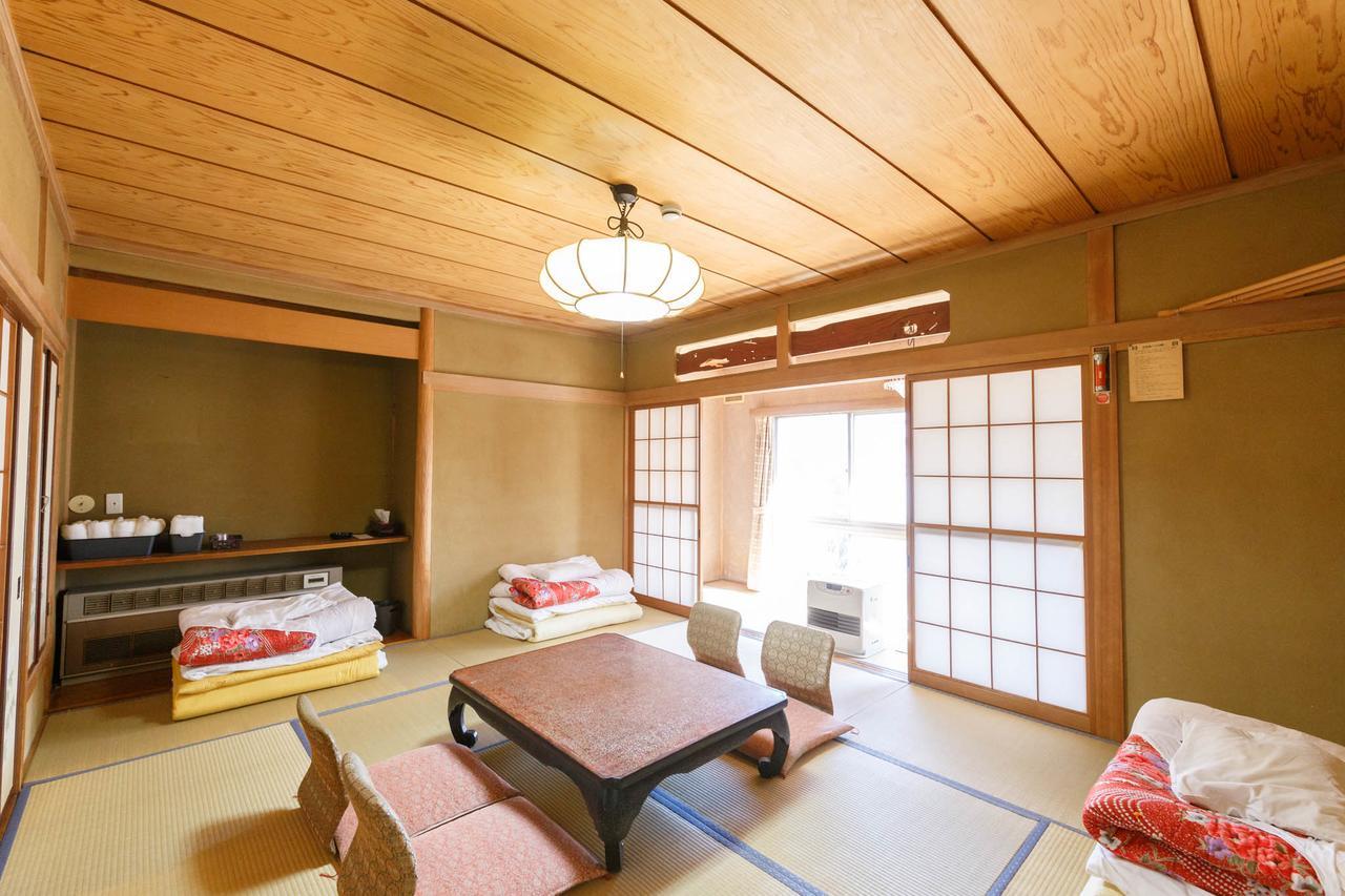 柏屋旅館＜シェアハウス&ゲストハウス＞ Saku Eksteriør bilde