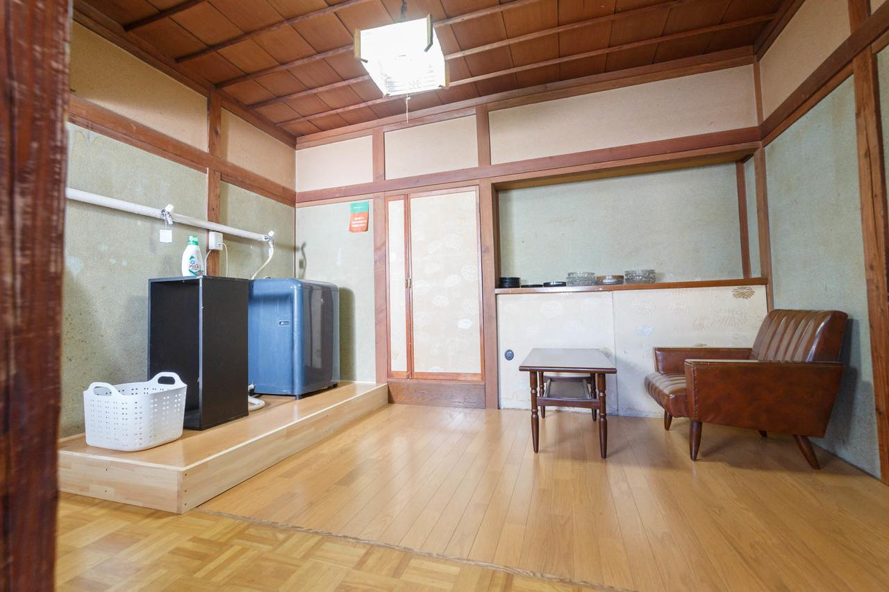柏屋旅館＜シェアハウス&ゲストハウス＞ Saku Eksteriør bilde