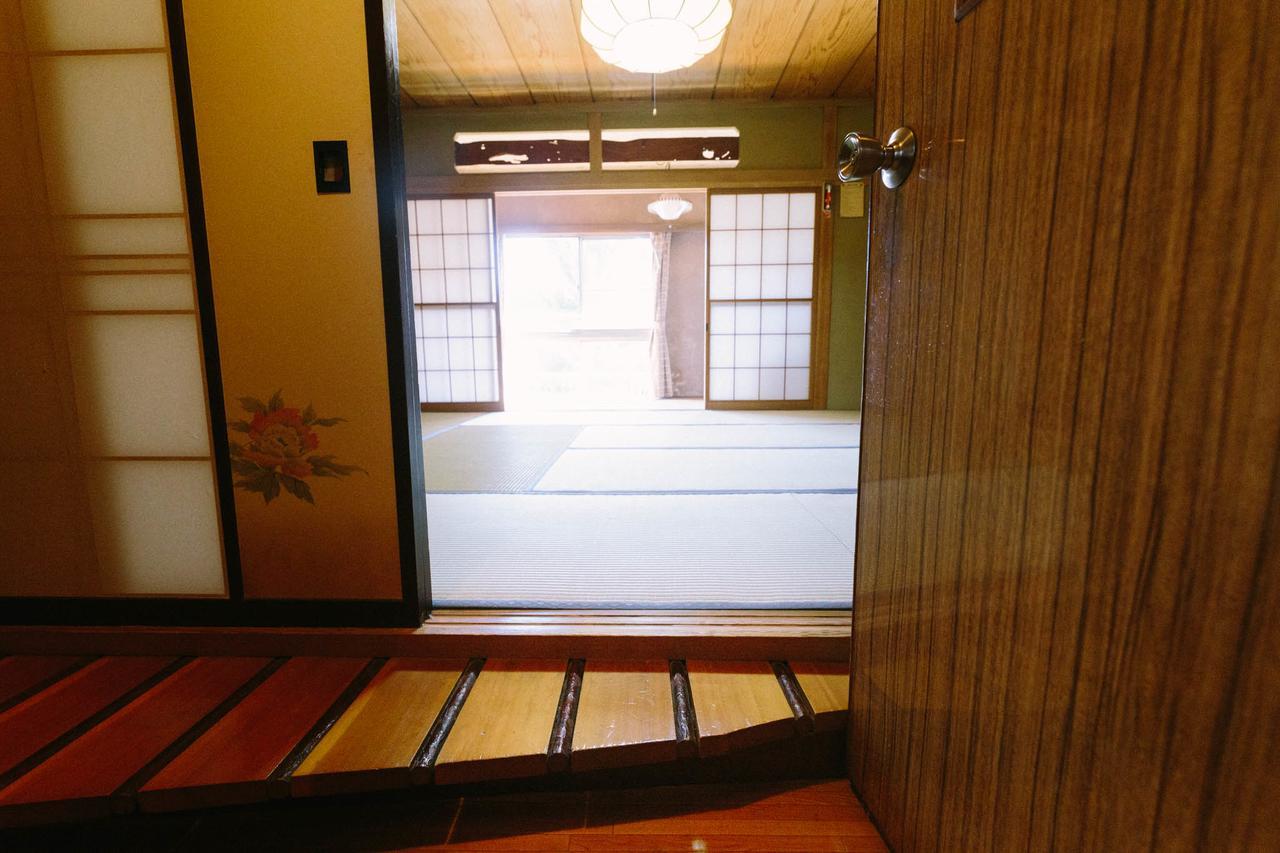 柏屋旅館＜シェアハウス&ゲストハウス＞ Saku Eksteriør bilde