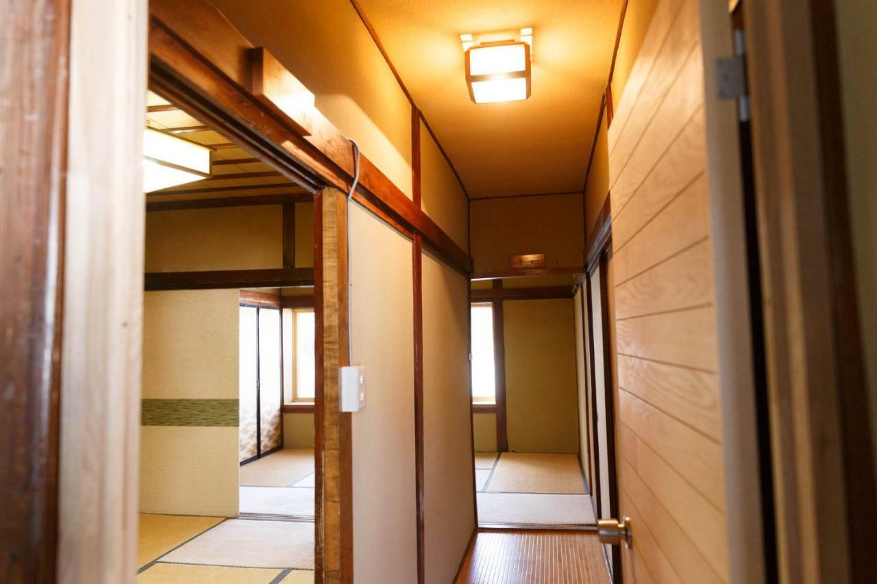 柏屋旅館＜シェアハウス&ゲストハウス＞ Saku Eksteriør bilde
